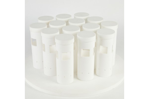 Polytetrafluoroethylene (PTFE) distributor